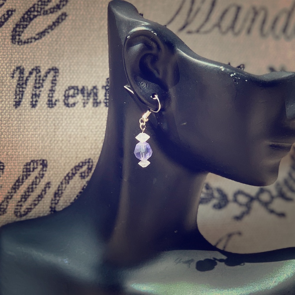 NWT Soft Lavender Crystal Dangle Earrings